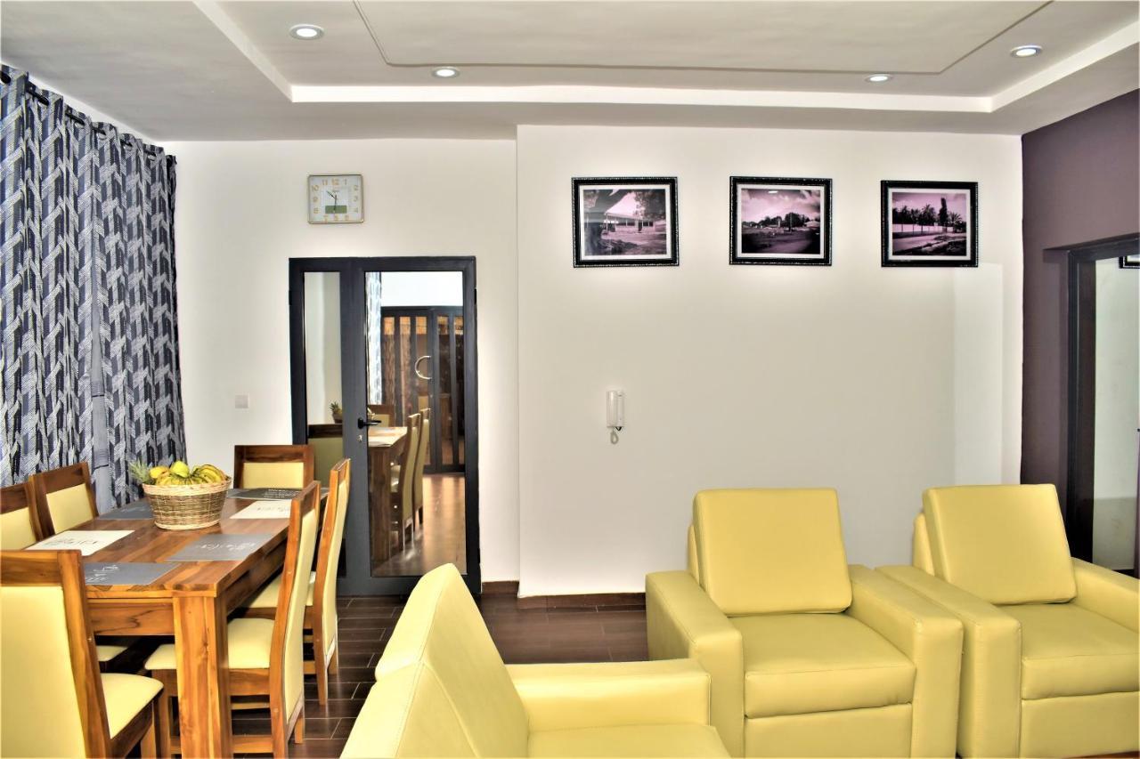 Residence Bellevue Sito Aiport- Lome Bagian luar foto