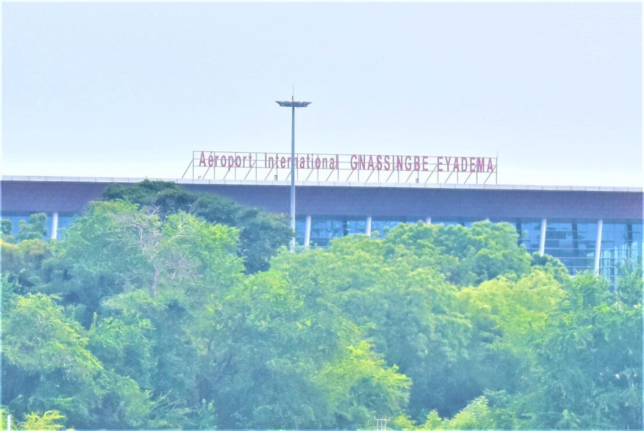 Residence Bellevue Sito Aiport- Lome Bagian luar foto