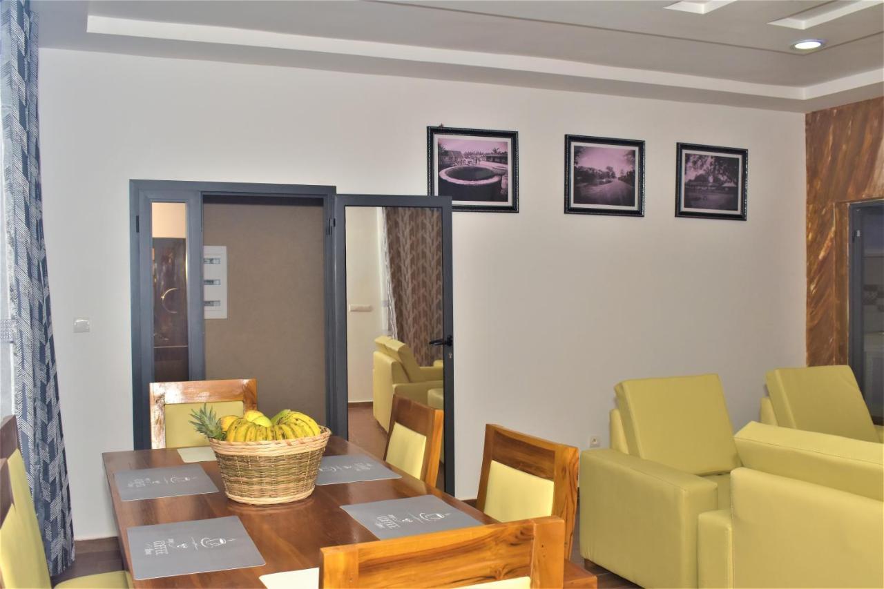 Residence Bellevue Sito Aiport- Lome Bagian luar foto